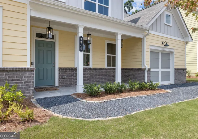 Photo 2 of Single family home for sale at 3846 Cottage Cir, Clarkston, GA 30021 | MLS# 10579810 | Listing updated on 2026-08-26