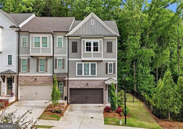 Photo 2 of Townhouse for sale at 228 Retreat Ln, Canton, GA 30114 | MLS# 10833224 | Listing updated on 2026-08-26