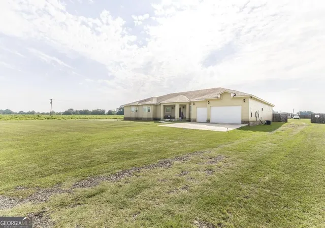 Photo 4 of Single family home for sale at 1744 Dublin Eastman Rd, Dexter, GA 31019 | MLS# 10832838 | Listing updated on 2026-09-08