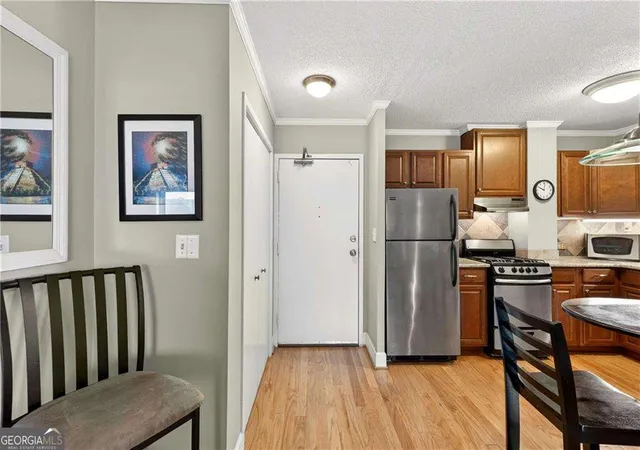 2nd image of 2285 Peachtree Rd Ne #1106, Atlanta, GA 30309 | MLS# 10800129