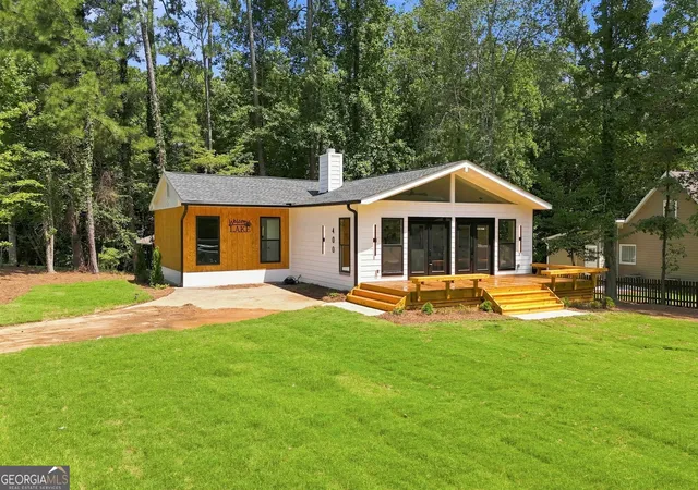 3rd image of 400 Cottonwood Dr, Woodstock, GA 30189 | MLS# 10826503