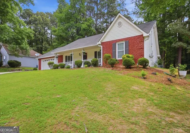 3rd image of 9260 Scarlett Dr Sw, Covington, GA 30014 | MLS# 10783019