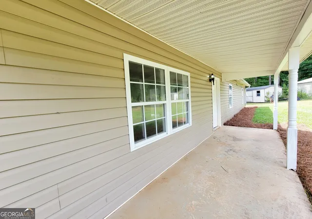 3rd image of 304 Baughs Cross Rd, West Point, GA 31833 | MLS# 10773850