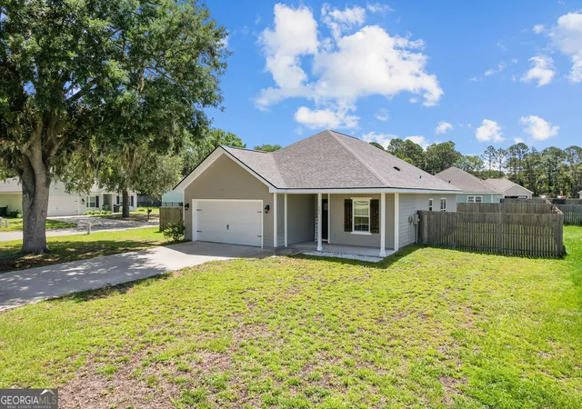 Homes for sale in Saint Marys, GA | 101 Eva Dr, Saint Marys, GA 31558 | MLS# 10779594