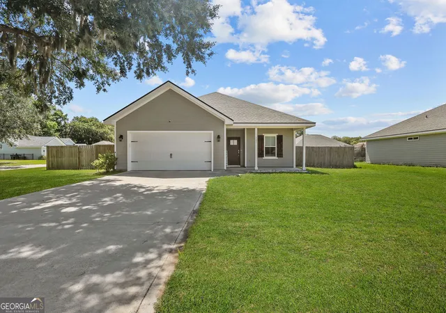 Homes for sale in Saint Marys, GA | 101 Eva Dr, Saint Marys, GA 31558 | MLS# 10779594