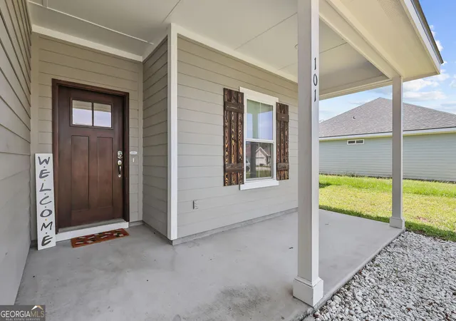 Homes for sale in Saint Marys, GA | 101 Eva Dr, Saint Marys, GA 31558 | MLS# 10779594