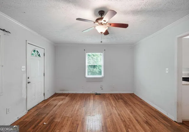 Photo 2 of Single family home for sale at 3549 Tulip Dr, Decatur, GA 30032 | MLS# 10821399 | Listing updated on 2026-08-31