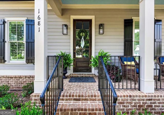 Photo 3 of Single family home for sale at 1681 Georgia Club Dr, Statham, GA 30666 | MLS# 10784180 | Listing updated on 2026-10-05