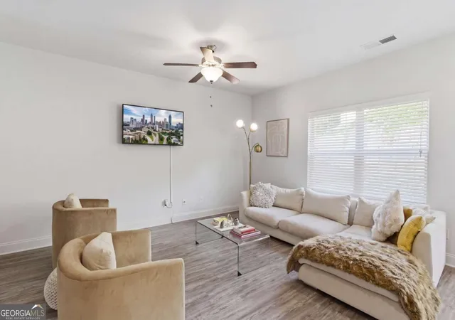 4th image of 7035 Fringe Flower Dr #8, Austell, GA 30168 | MLS# 10759543