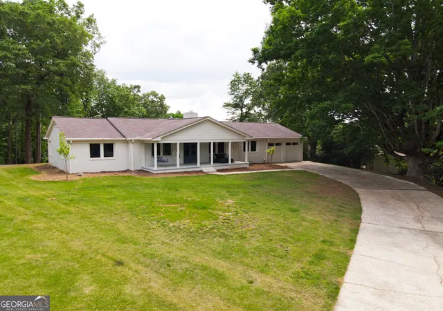 3rd image of 745 Nw Honeysuckle, Gainesville, GA 30501 | MLS# 10797954