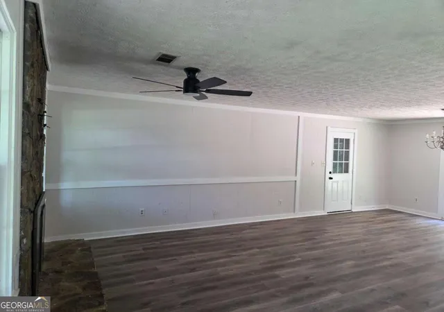 Photo 3 of Single family home for sale at 4158 Mountain Glen Tr, Snellville, GA 30039 | MLS# 10796870 | Listing updated on 2026-09-05