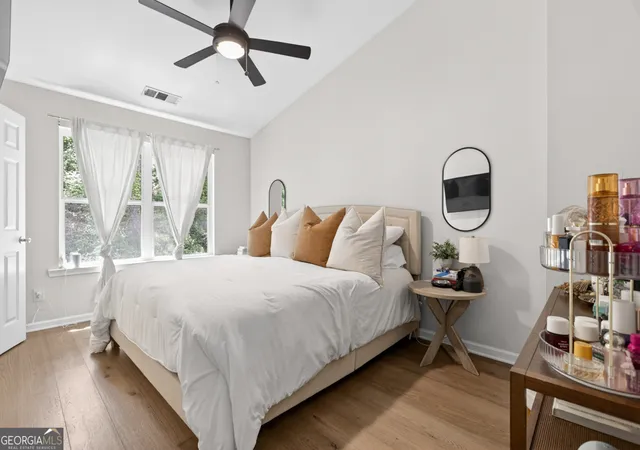 Photo 4 of Townhouse for sale at 1028 Liberty Pkwy NW # 203, Atlanta, GA 30318 | MLS# 10785237 | Listing updated on 2026-10-12