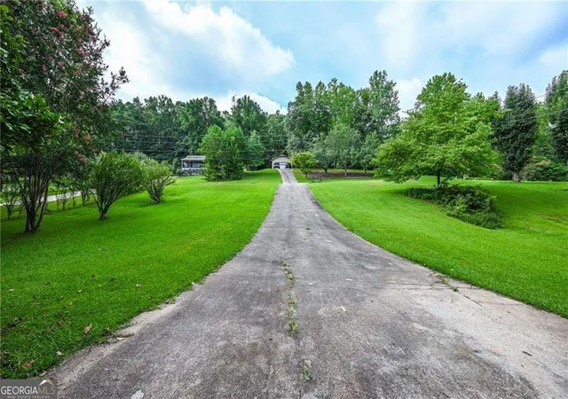 Photo 3 of Sale Pending at 2346 Westland Way, Acworth, GA 30102 | MLS# 10811900 | Listing updated on 2026-07-31