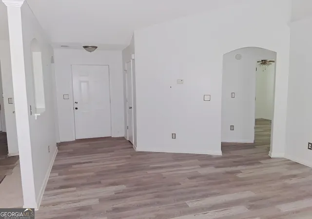 5th image of 300 Lakeside Dr, Covington, GA 30016 | MLS# 10789171