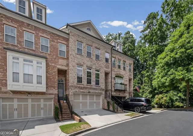 Photo 2 of Townhouse for sale at 1044 Township Sq, Alpharetta, GA 30022 | MLS# 10820684 | Listing updated on 2026-09-10