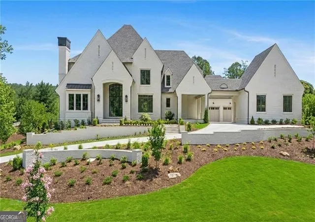 Photo 1 of Mansion for sale at 10210 Cedar Ridge Dr, Alpharetta, GA 30004 | MLS# 10691228 | Listing updated on 2026-04-15