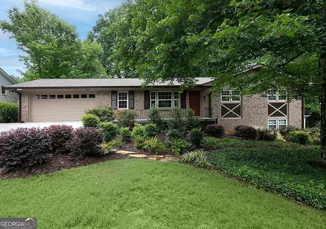 Photo 2 of Single family home for sale at 226 King David Dr Sw, Lilburn, GA 30047 | MLS# 10787333 | Listing updated on 2026-10-05
