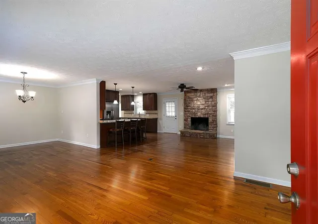 Photo 3 of Single family home for sale at 226 King David Dr SW, Lilburn, GA 30047 | MLS# 10787333 | Listing updated on 2026-10-05