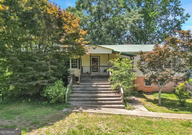Photo 3 of Single family home for sale at 602 Harper Rd, Pendleton, SC 29670 | MLS# 10832681 | Listing updated on 2026-09-08