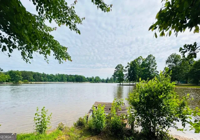 3rd image of 270 Roberts Trl, Locust Grove, GA 30248 | MLS# 10767034