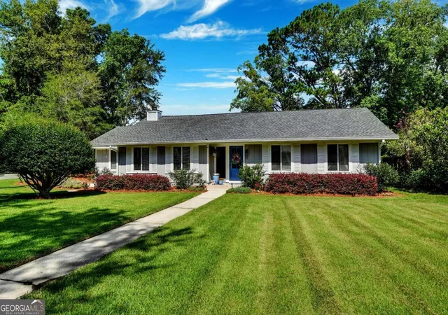 3rd image of 243 Tennessee Ave, St. Simons, GA 31522 | MLS# 10796954