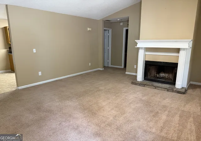 2nd image of 1220 N Hampton Dr, Hampton, GA 30228 | MLS# 10812400