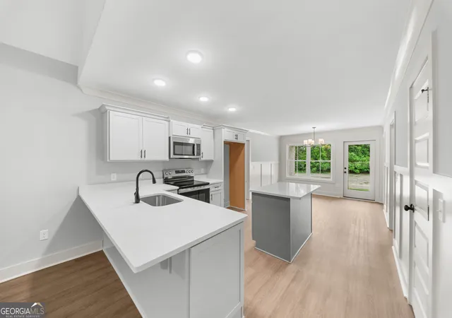 Photo 4 of Single family home for sale at 103 Pin Oak Ln, Statesboro, GA 30458 | MLS# 10781467 | Listing updated on 2026-08-31