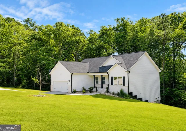 Photo 2 of Single family home for sale at 307 Tara Ct, Mansfield, GA 30055 | MLS# 10836107 | Listing updated on 2026-09-14