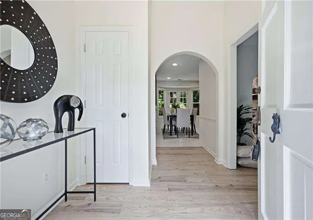 Photo 3 of Single family home for sale at 2526 Shiloh Ct W Nw, Kennesaw, GA 30152 | MLS# 10812059 | Listing updated on 2026-09-17