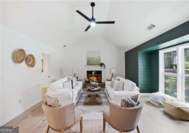 Photo 3 of Single family home for sale at 2526 Shiloh Ct W NW, Kennesaw, GA 30152 | MLS# 10812059 | Listing updated on 2026-09-17