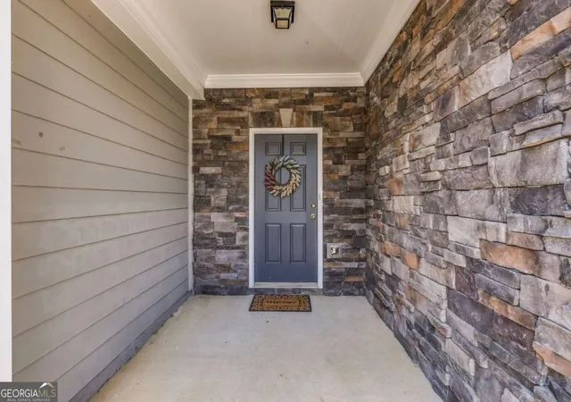 3rd image of 411 Crescent Woode Dr, Dallas, GA 30157 | MLS# 10811565