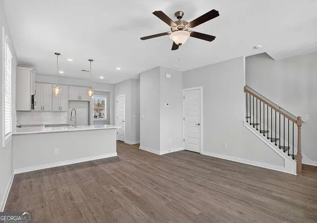 3rd image of 120 Bartow St, Fayetteville, GA 30214 | MLS# 10812565