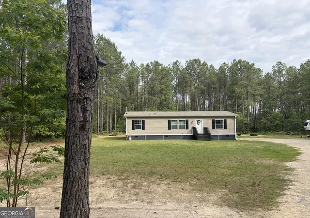 3rd image of 645 Bent Knee Rd, Keysville, GA 30816 | MLS# 10809648