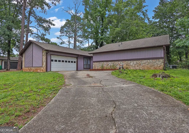 Photo 1 of Single family home for sale at 5025 Stoney Point Cir, Stone Mountain, GA 30088 | MLS# 10763603 | Listing updated on 2026-07-30