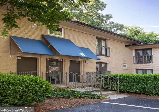 Photo 1 of Condo for sale at 2023 Oakview Rd Se #223, Atlanta, GA 30317 | MLS# 10817385 | Listing updated on 2026-08-15