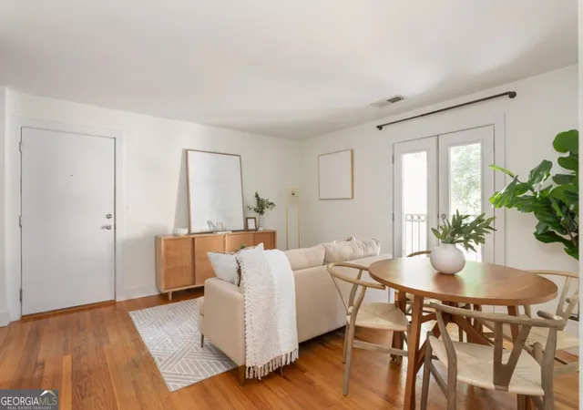 Photo 3 of Condo for sale at 2023 Oakview Rd Se #223, Atlanta, GA 30317 | MLS# 10817385 | Listing updated on 2026-08-15