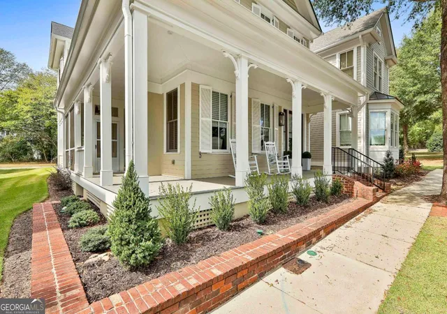 Photo 3 of Sale Pending at 25 Lower Crk Trl, Senoia, GA 30276 | MLS# 10761688 | Listing updated on 2026-05-15