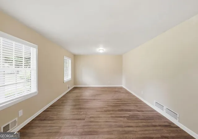 Photo 2 of Sale Pending at 3570 Hogan Rd Sw, Atlanta, GA 30331 | MLS# 10834216 | Listing updated on 2026-10-22