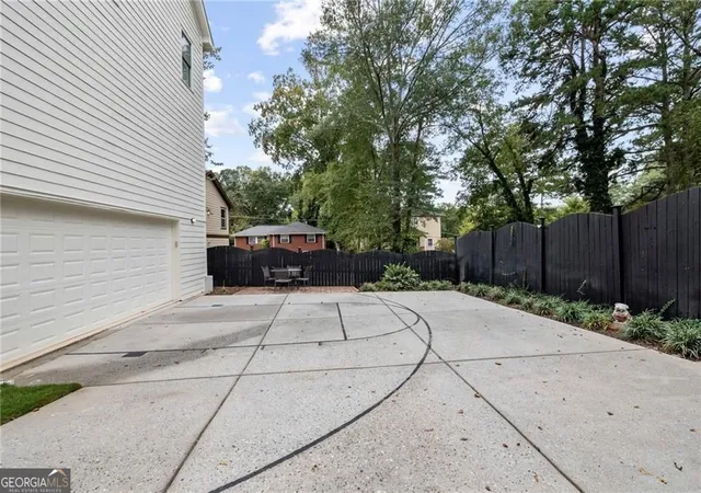 42nd image of 3433 Pierce St, Atlanta, GA 30337 | MLS# 10630852