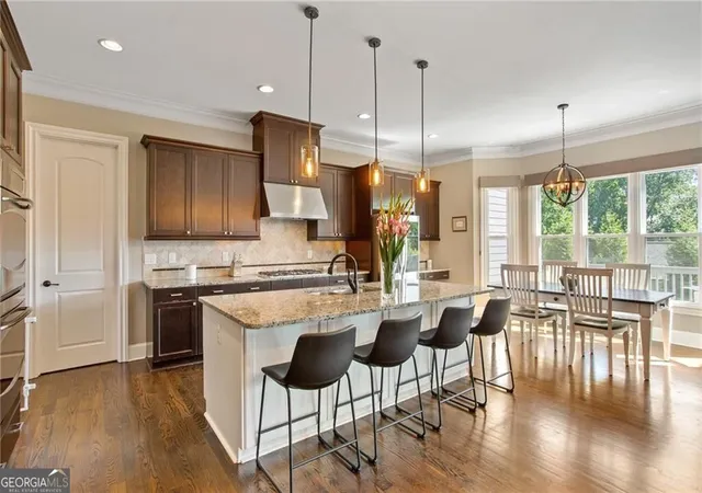 Photo 3 of Mansion for sale at 4130 Cougar Pt Ne, Marietta, GA 30066 | MLS# 10833871 | Listing updated on 2026-09-13