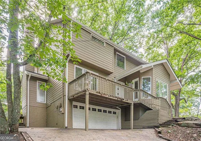 4th image of 834 Lake Arrowhead Dr, Waleska, GA 30183 | MLS# 10784482