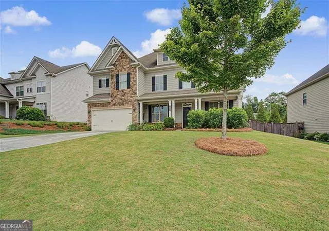 2nd image of 7720 Farrow Pass Cir, Cumming, GA 30028 | MLS# 10773486