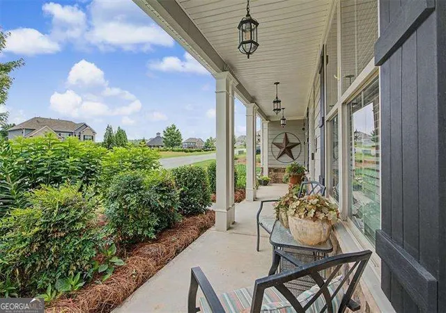 3rd image of 7720 Farrow Pass Cir, Cumming, GA 30028 | MLS# 10773486