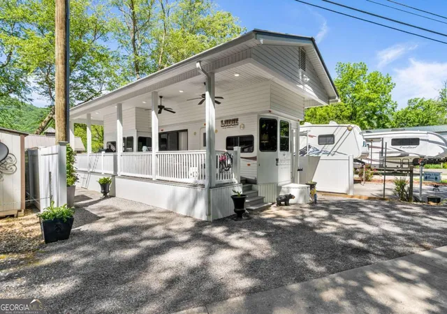 Photo 3 of Single family home for sale at 4179 Riverbank Run #79A, Hiawassee, GA 30546 | MLS# 10770885 | Listing updated on 2026-08-11