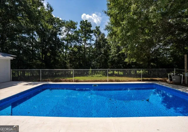 Photo 3 of Sale Pending at 575 Old Union Gin Rd, Forsyth, GA 31029 | MLS# 10827999 | Listing updated on 2026-09-06