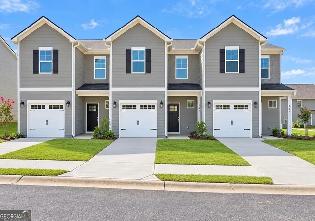 Photo 1 of Townhouse for sale at 155 Chastain Dr, Cartersville, GA 30120 | MLS# 10871625 | Listing updated on 2026-10-28