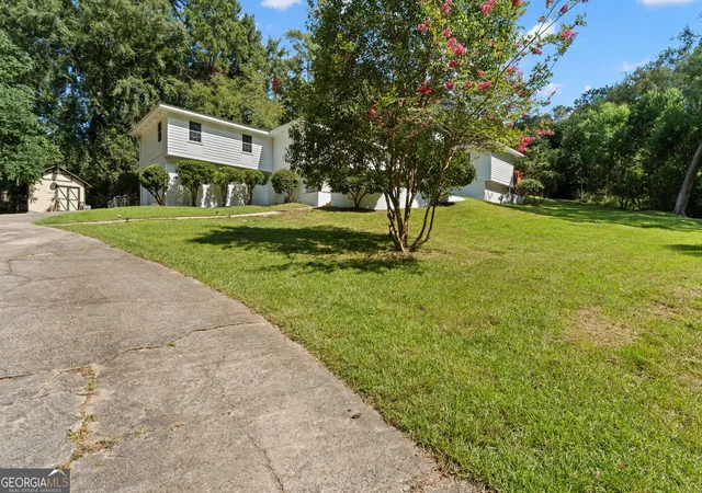 Photo 3 of Single family home for sale at 1695 Briarcliff Rd, Macon, GA 31211 | MLS# 10829356 | Listing updated on 2026-09-03