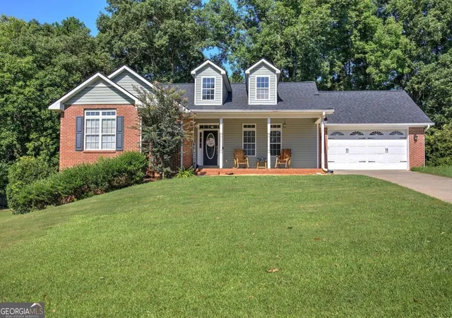 1st image of 31 Cliffhanger Pointe Sw, Euharlee, GA 30120 | MLS# 10830007