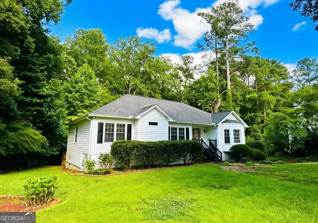 Homes for sale in Powder Springs, GA | 567 Leah Dr, Powder Springs, GA 30127 | MLS# 10732270