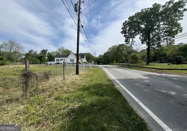 Homes for sale in Lithia Springs, GA | 6704 S Sweetwater Rd, Lithia Springs, GA 30122 | MLS# 10756006
